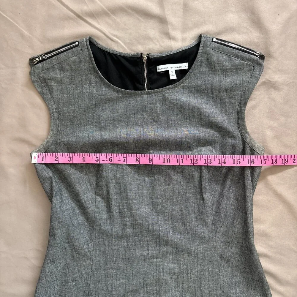 🔥 Cynthia Steffe Chambray Ruffle Dress Sz 10 Shoulder Zip Tiered - Picture 5 of 5